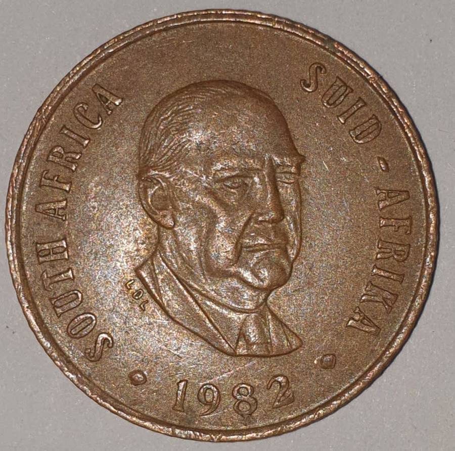 1982 - 2 CENT COIN (TWO CENT COIN) - RSA - BRONZE - KM#83 - BILINGUAL LEGEND - WILDEBEEST